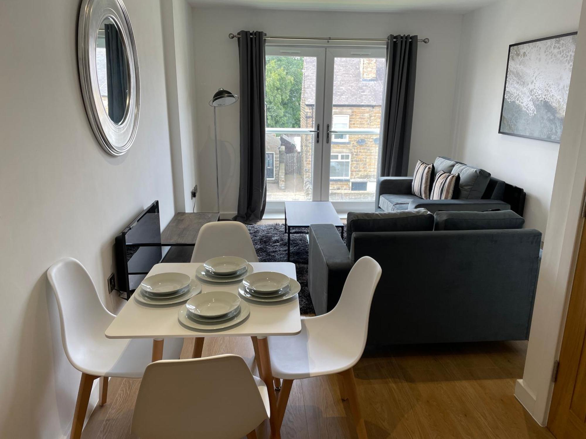 Stylish And Modern 2Br Apartment With Parking Sheffield Eksteriør billede